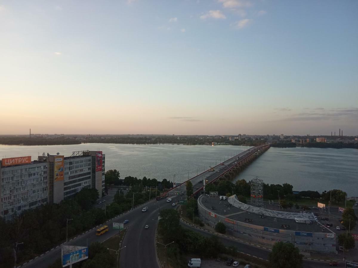 Most City Riverview Dnjepropetovsk Buitenkant foto