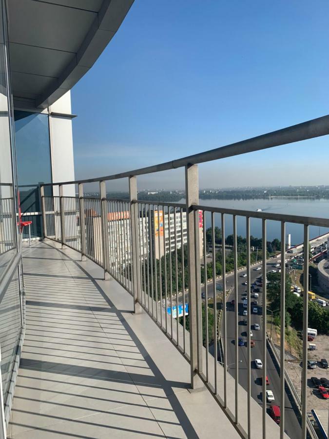 Most City Riverview Dnjepropetovsk Buitenkant foto